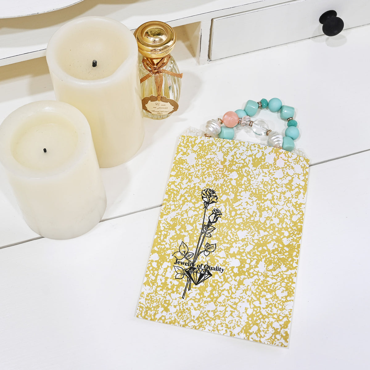 #EN116 Gold Tone Printed Paper Gift Bags 5"L x 7"H