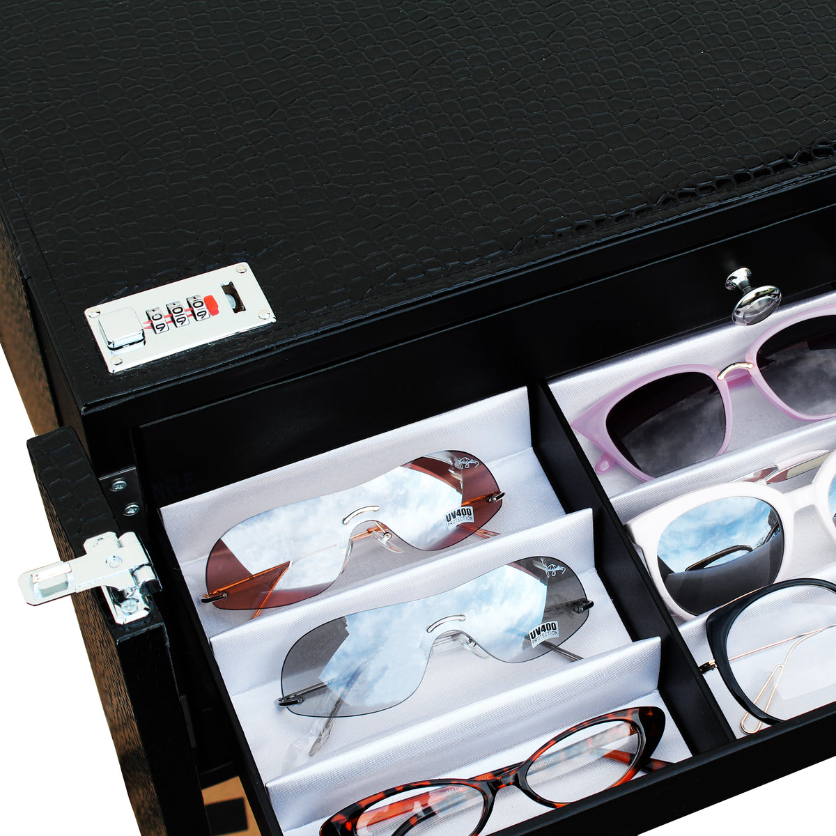Eyewear Storage