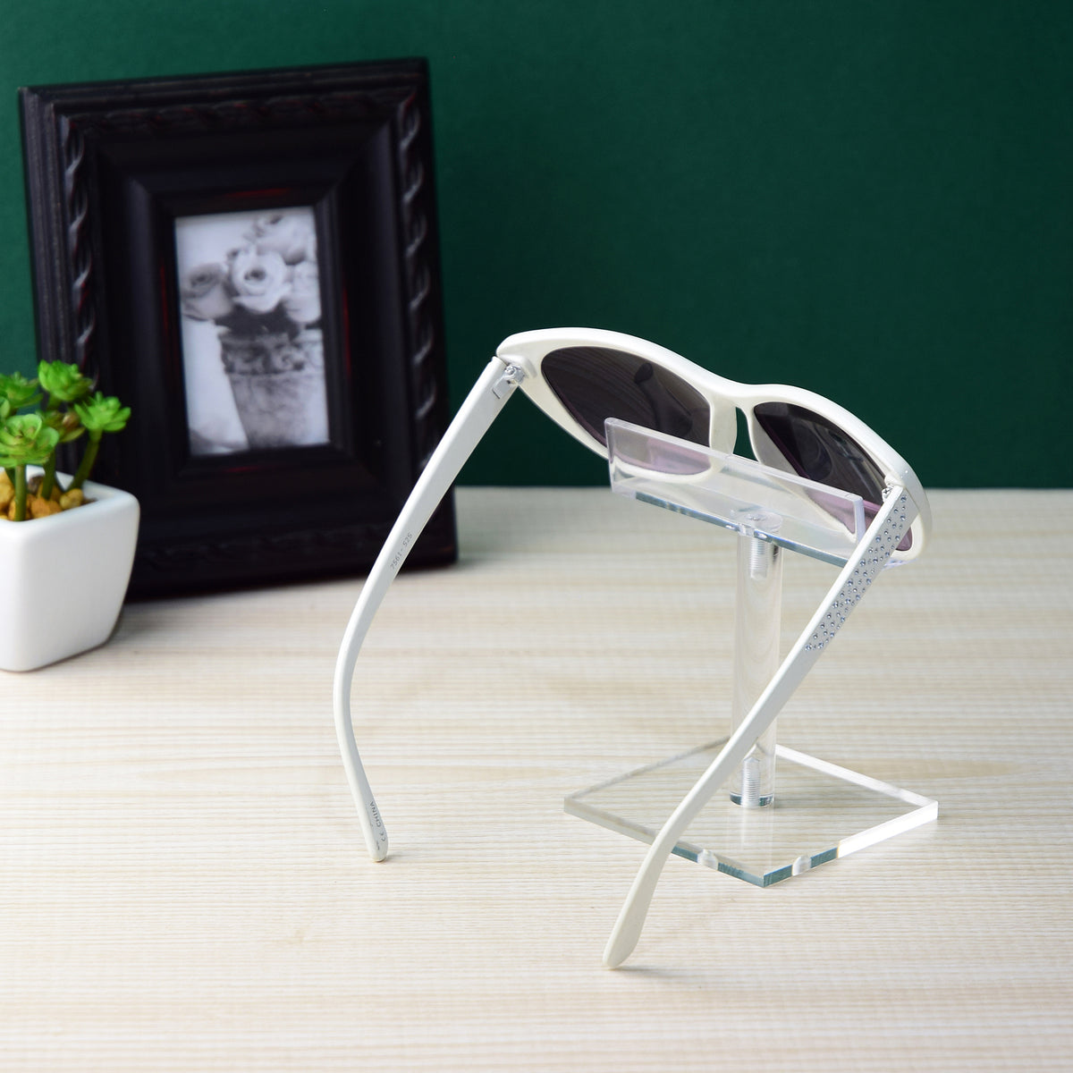#AC-005X3 Acrylic Single Eyeglass Frame Stand.3pcs/set