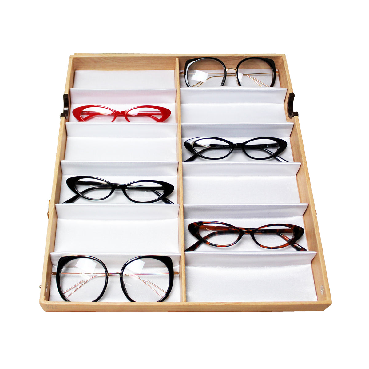  Eyewear Storage 